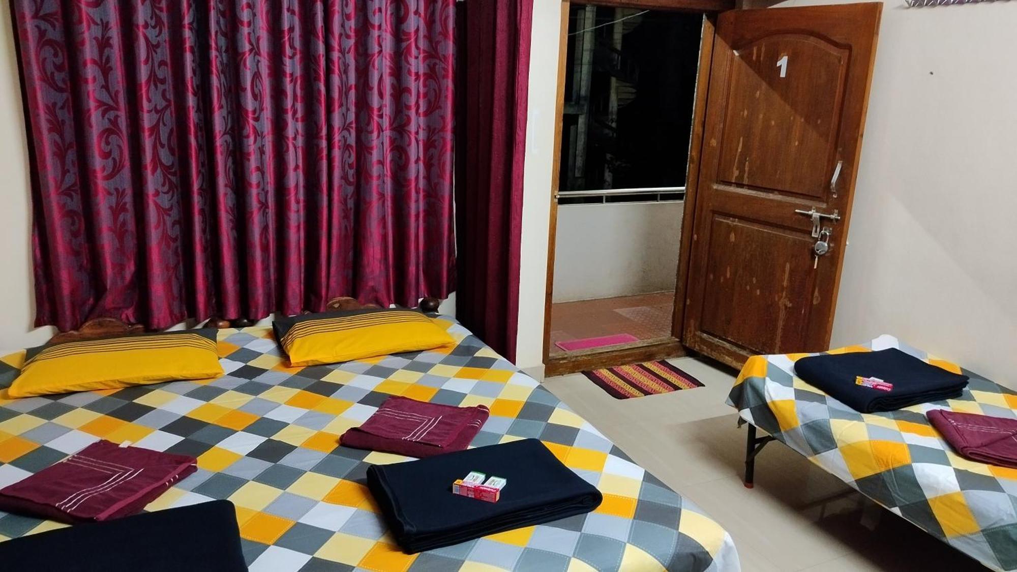 Dandeli Crocodile Edge Home Stay Exterior photo